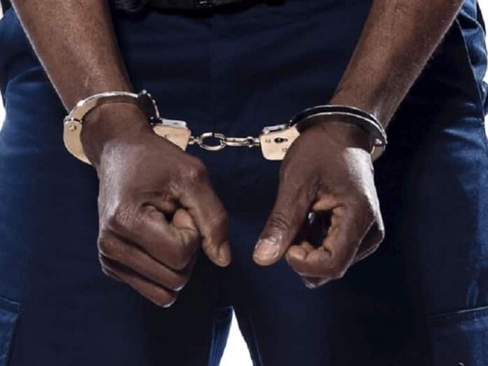 ZACC arrests ZIMRA officer, two clearing agents over 30-tonne clothing smuggling